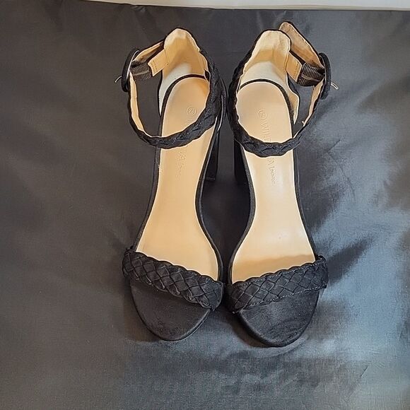 WILD DIVA BRAIDED FAUX SUEDE ANKLE STRAP WITH ADJUSTABLE BUCKLE SANDAL - Picture 4 of 16